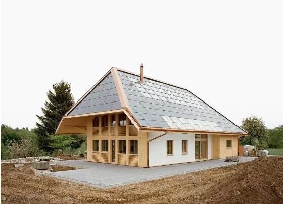 自给能源的木房子